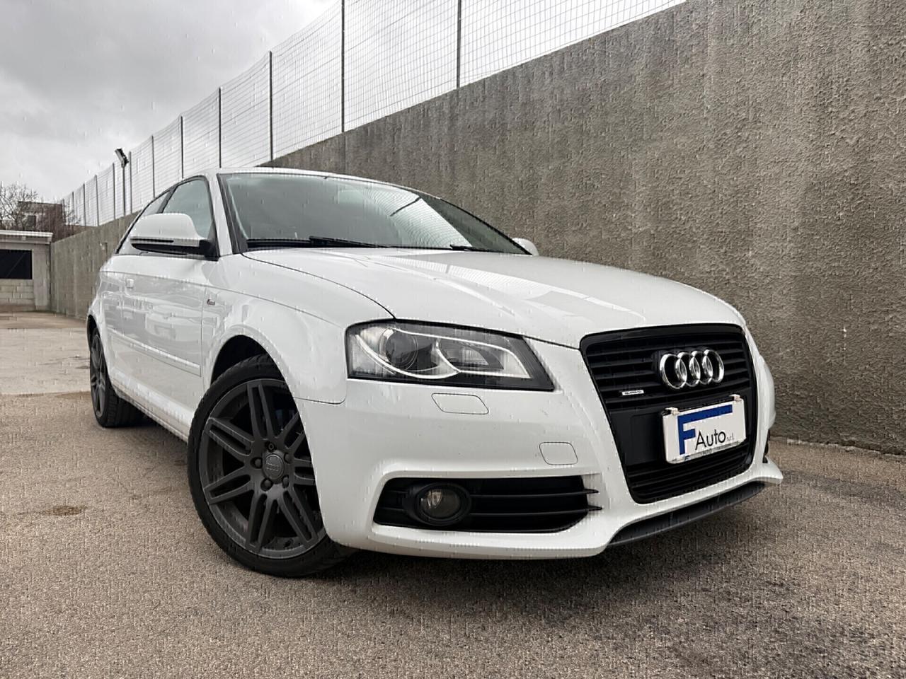 Audi A3 2.0 TDI 170 CV Quattro S-Line,Bluetooth,Climatronic Biz.,ecc.