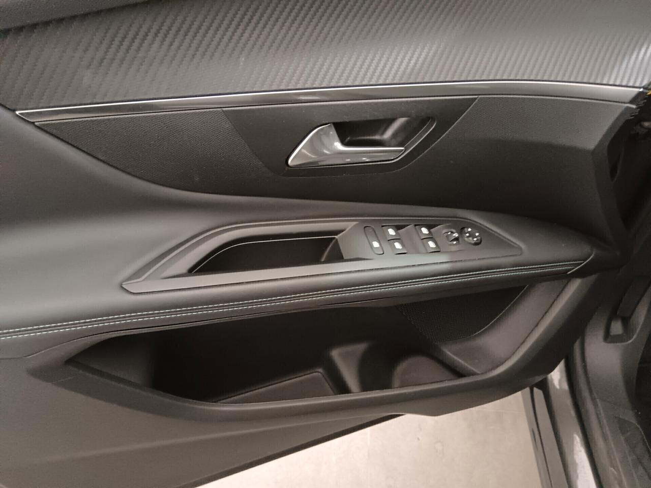 Peugeot 3008 BlueHDi 130 S&S Allure