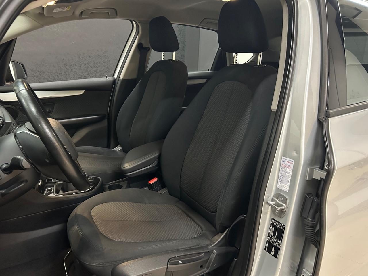 Bmw Serie 2 216d Active Tourer Advantage