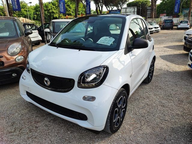 SMART ForTwo 1.0 T.amic CARPLAY,CRUISE,CERCHI LEGA,CLIMA ..