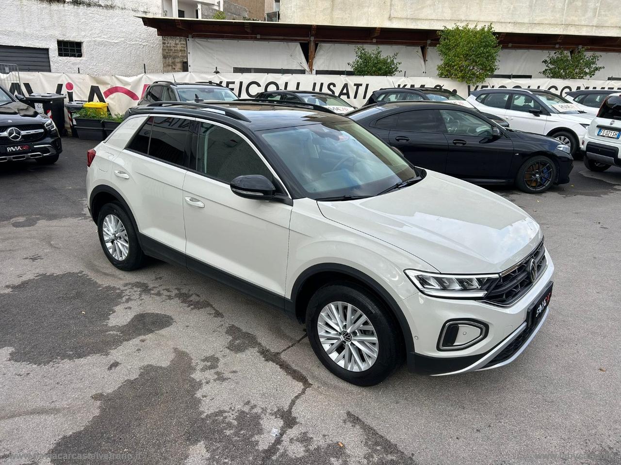 VOLKSWAGEN T-Roc 1.0 TSI Life