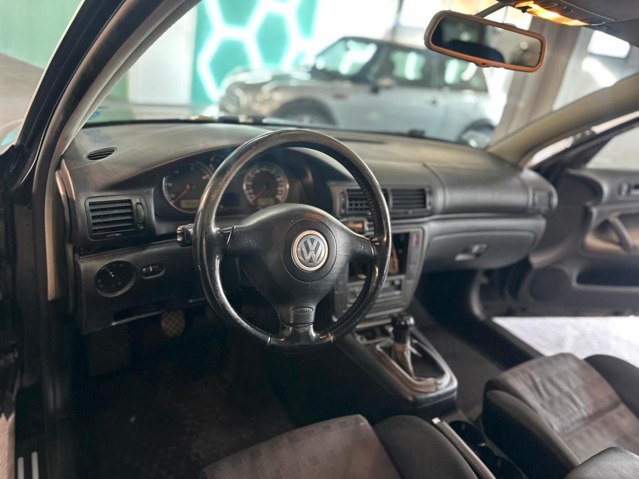 Volkswagen Passat 1.9 TDI/130 CV cat Highline