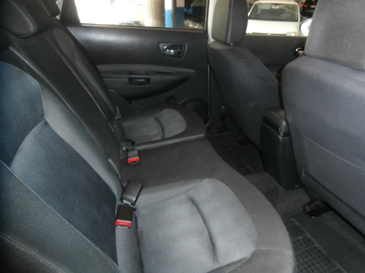 Nissan Qashqai 2 1.5 dCi DPF Tekna 7posti