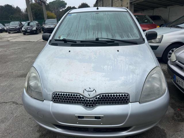 TOYOTA Yaris 1.0i 16V cat 5 porte Sol