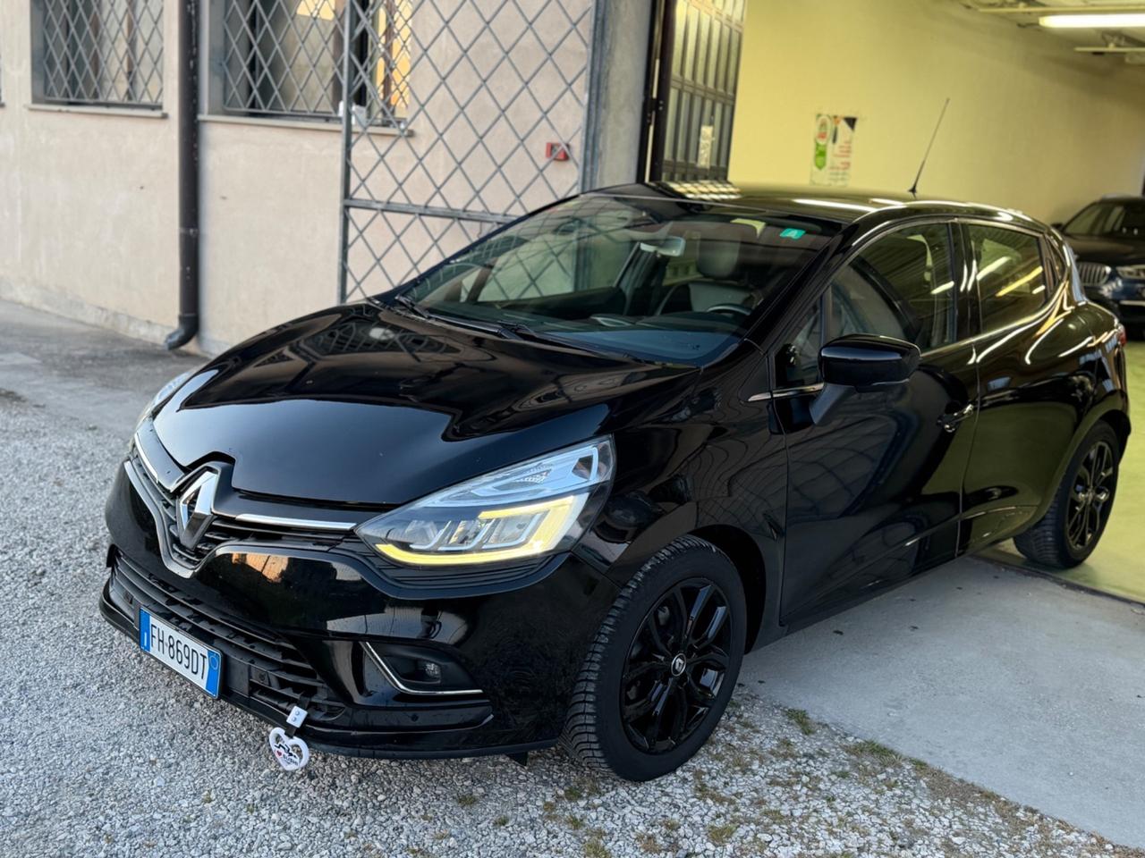 Renault Clio 1.2 75CV 5 porte Intens
