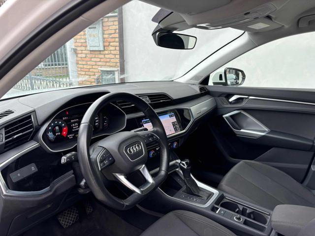 AUDI Q3 40 TFSI quattro S tronic S line edition