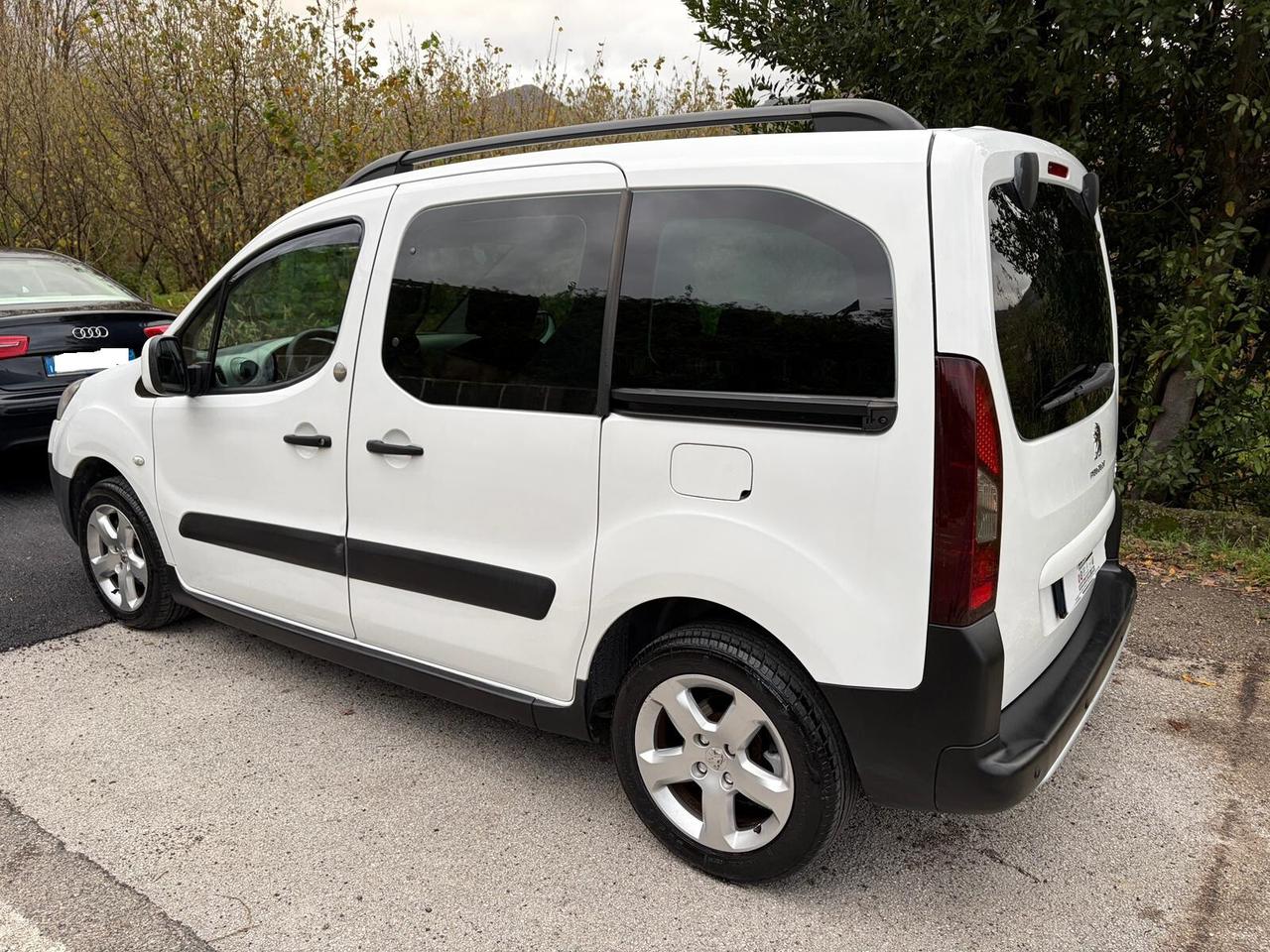 Peugeot Partner Tepee 1.6 HDi 115CV 7POSTI Outdoor