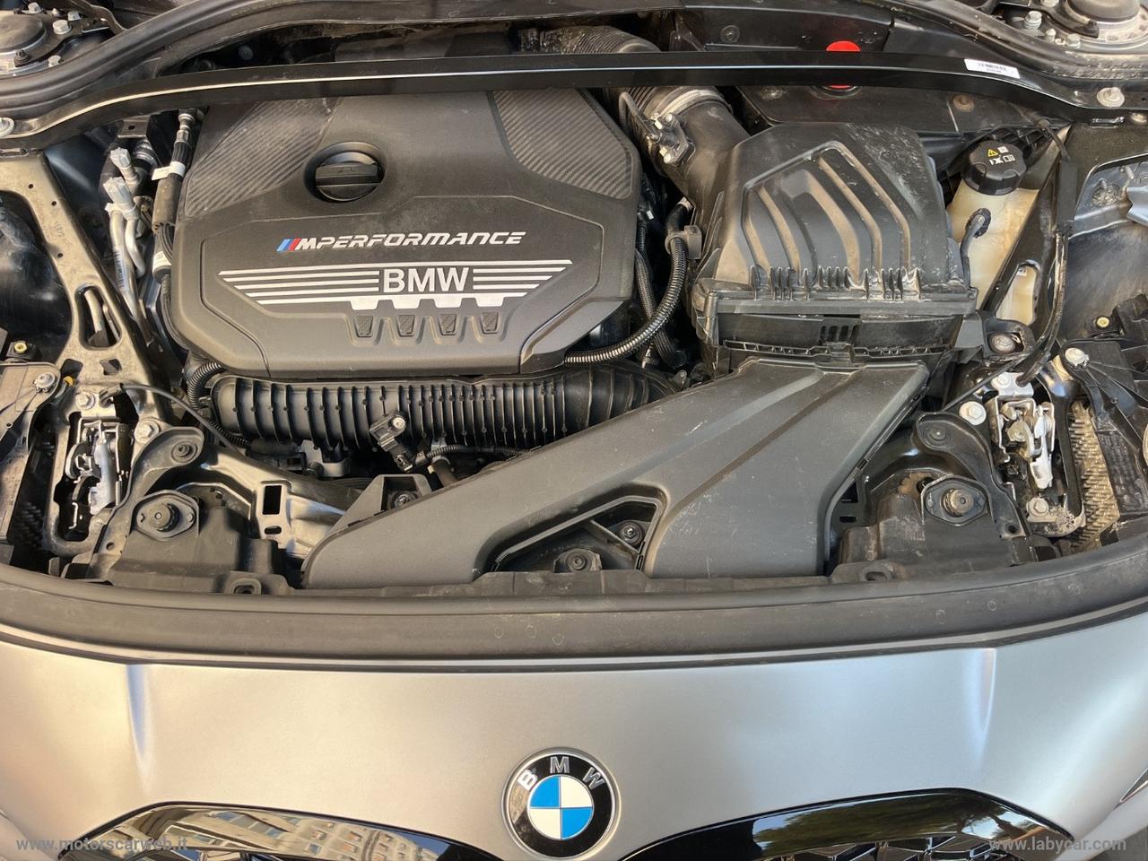BMW M 135i xDrive Colorvision Edition