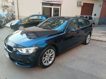 Bmw 320 320d Efficient Dynamics Touring Business Advantage aut.