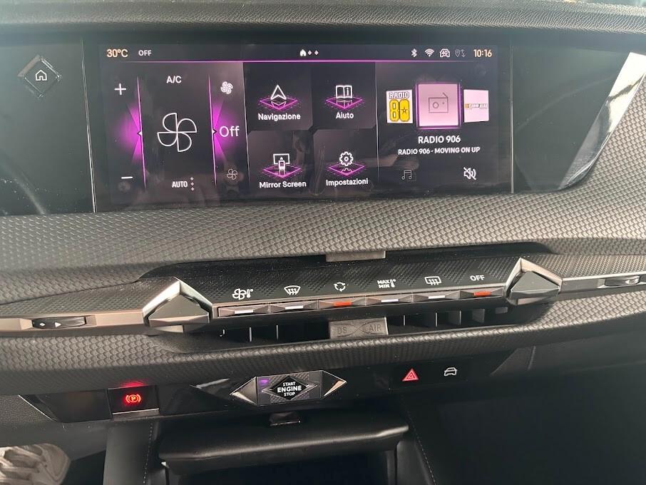 DS4 E-Tense 225 Cross Trocadero