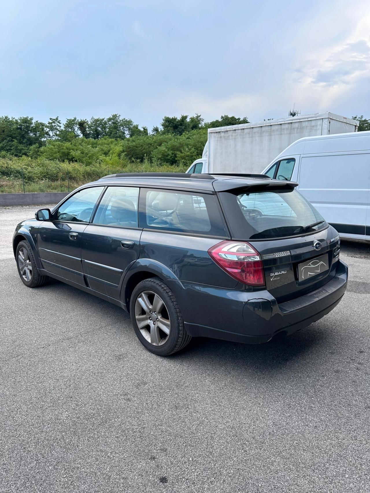 Subaru OUTBACK 2.0D 16V CM