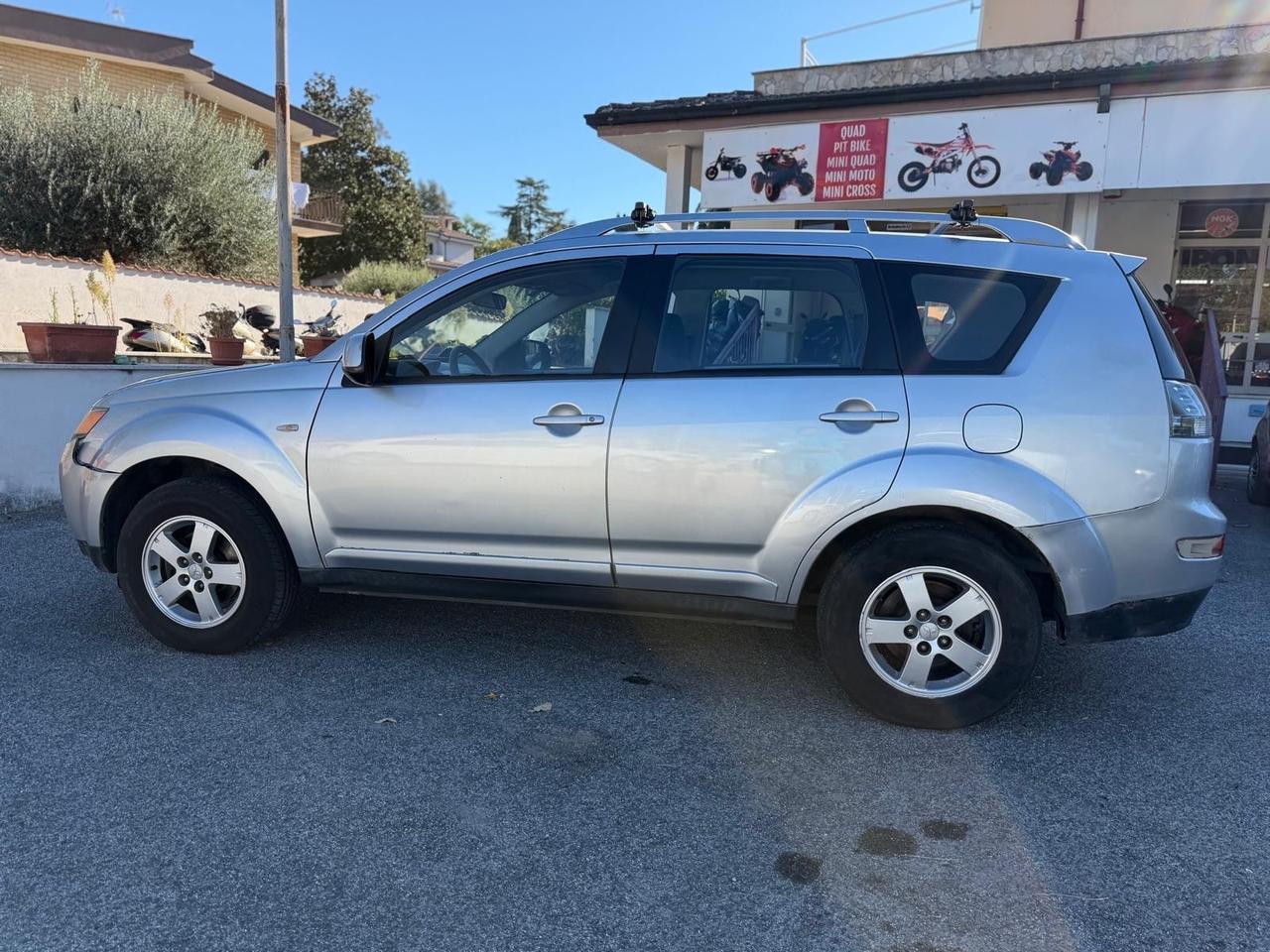 Mitsubishi Outlander 2.0 DI-D Invite DPF
