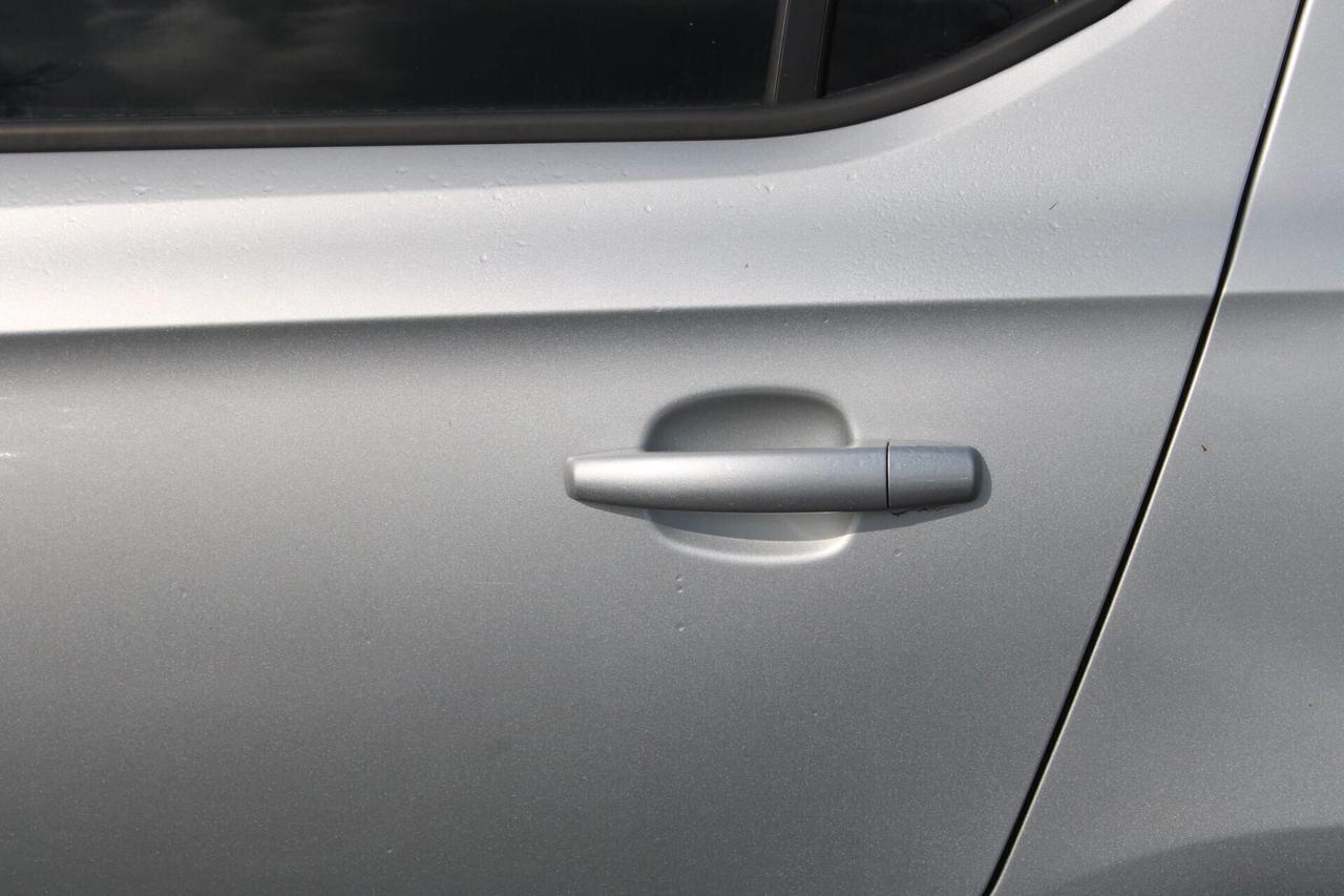 Opel Corsa 1.2 5 porte Innovation