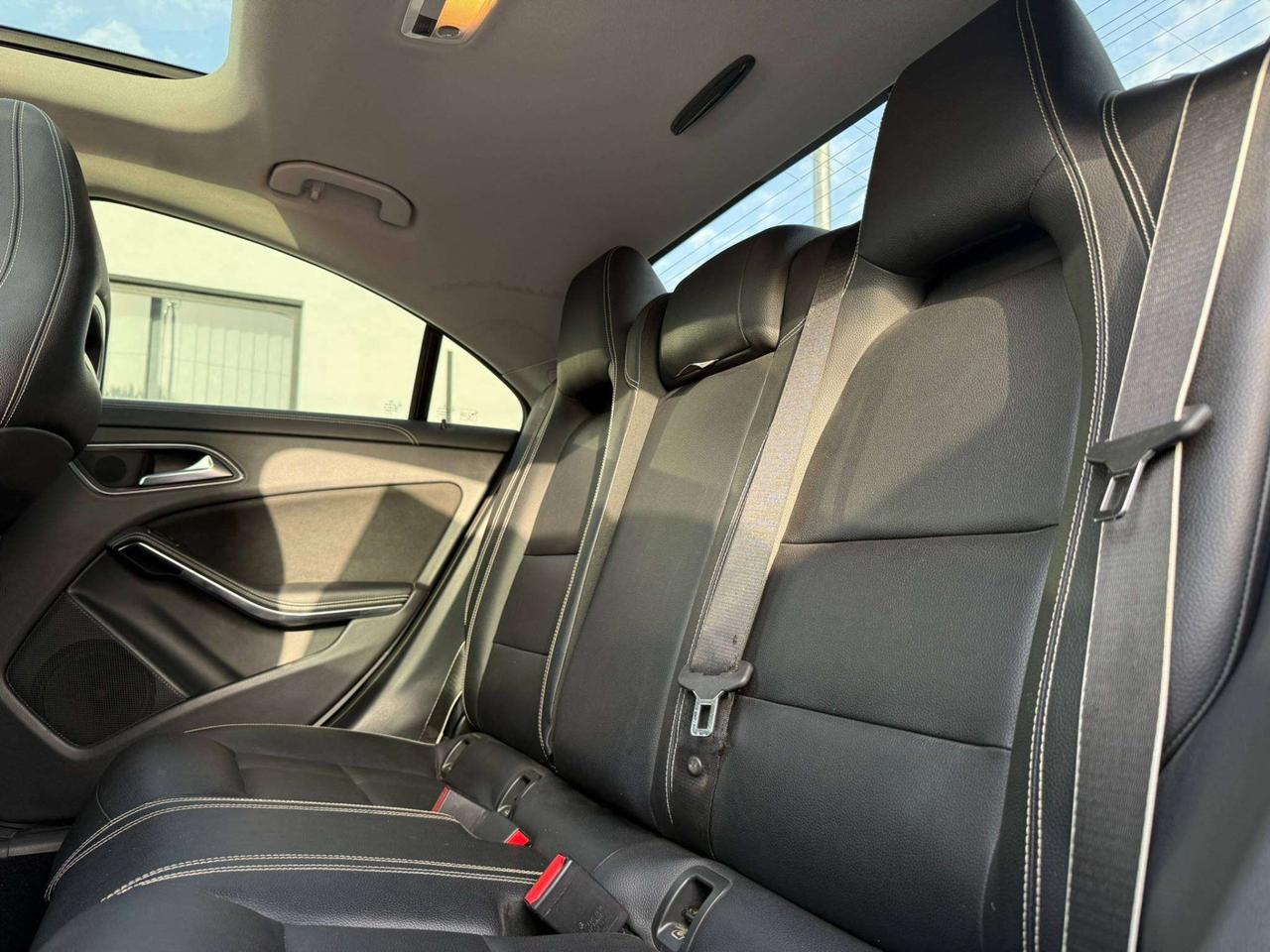 Mercedes-Benz CLA 200 D 2.2 136CV AMG Premium Auto TETTO ITALIANA UNICO PROPRIETARIO