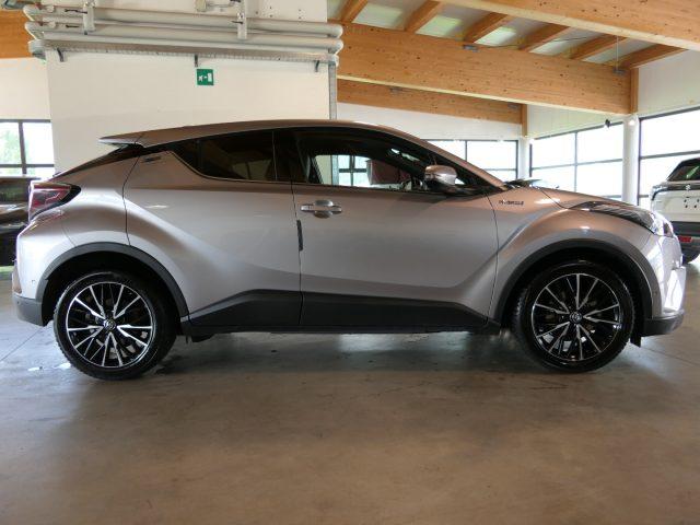 TOYOTA C-HR 1.8 Hybrid E-CVT Lounge