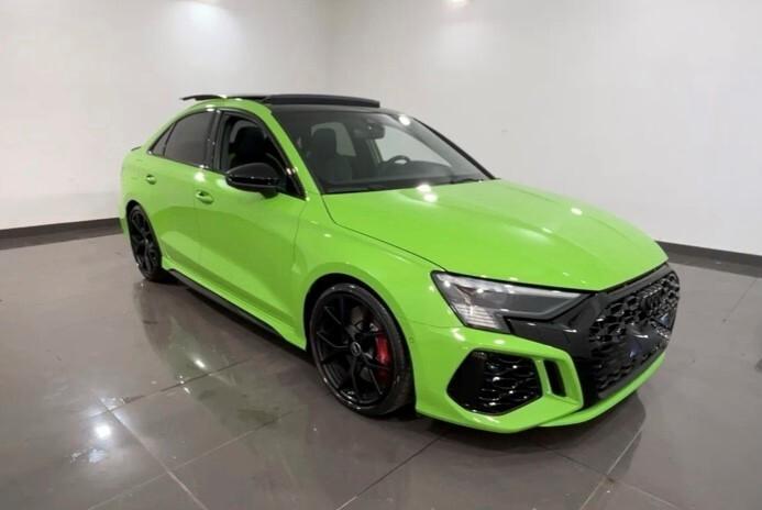 Audi RS 3 Sedan TFSI quattro S tronic