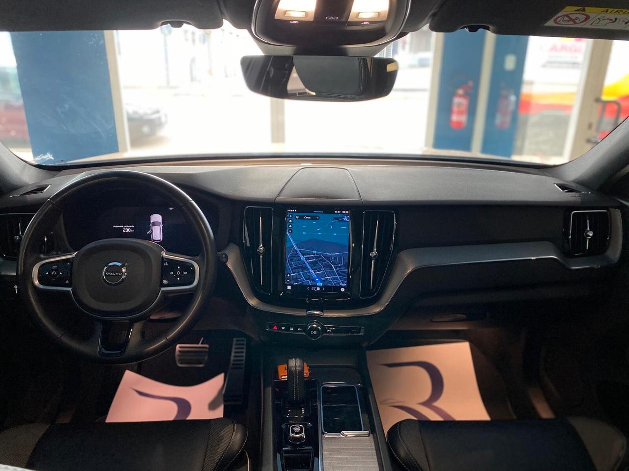 Volvo XC 60 XC60 B4 (d) AWD automatico Plus Dark