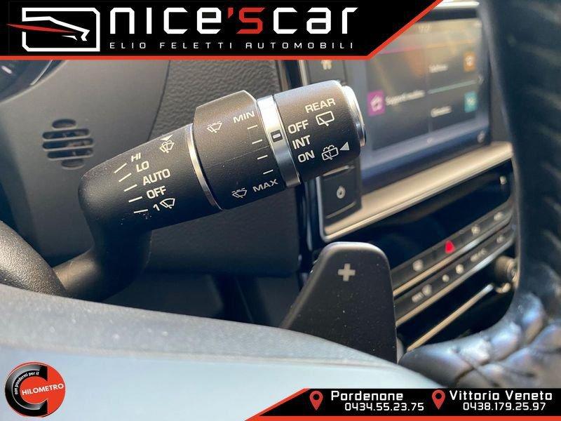 Jaguar F-Pace 2.0 D 180 CV AWD aut. ** MOTORE NUOVO **