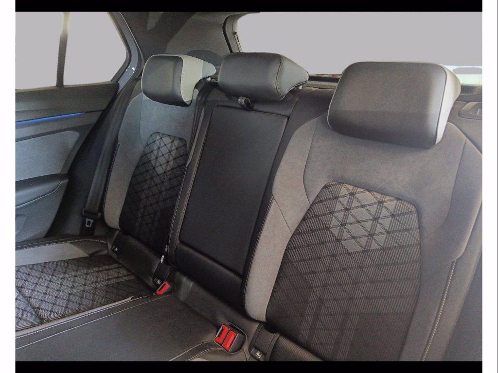 VOLKSWAGEN Golf 1.5 etsi evo r-line 150cv dsg del 2024