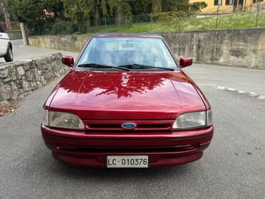 Ford Escort 1.8i 16V - Cabrio