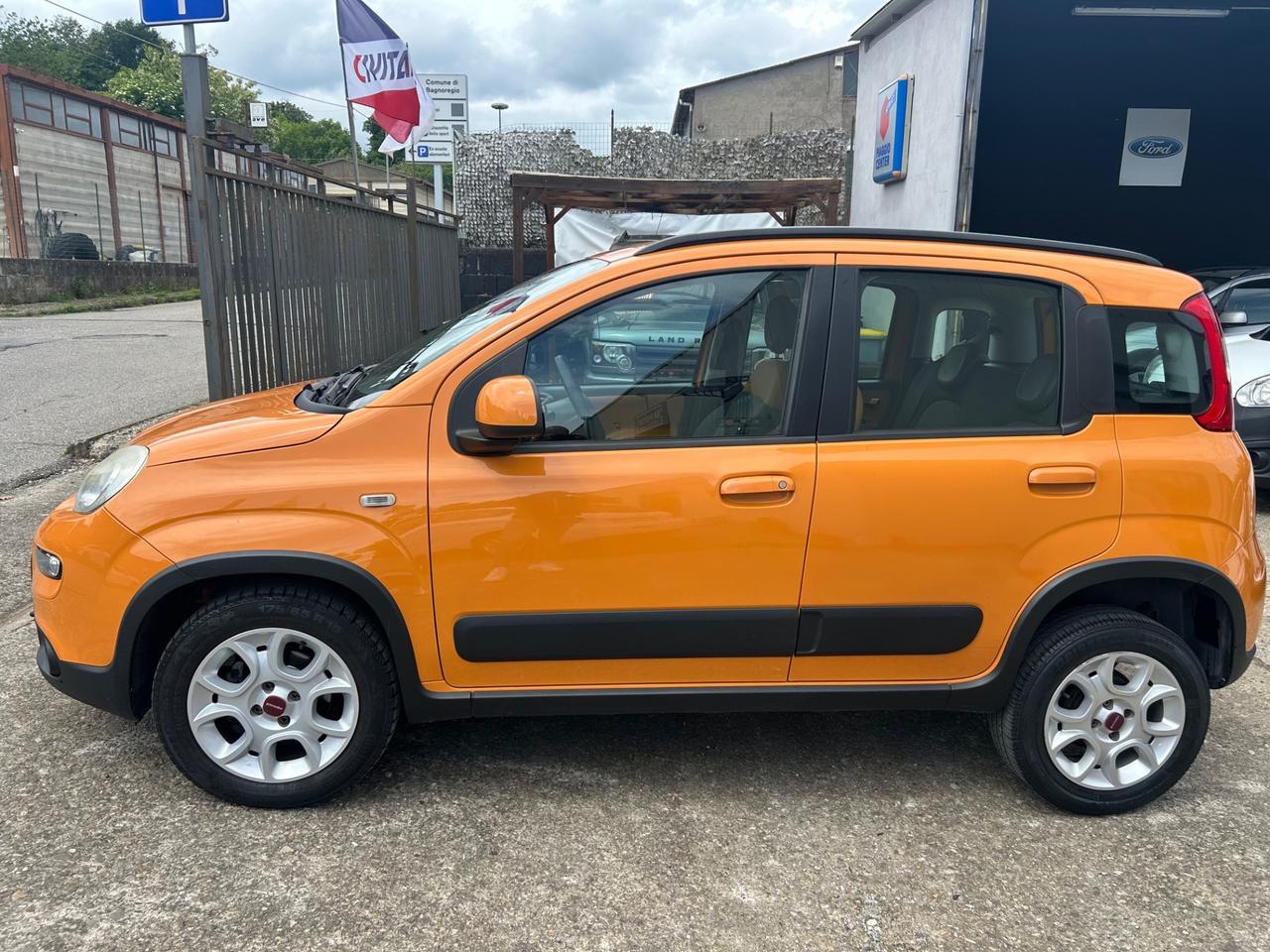 Fiat Panda 0.9 TwinAir Turbo Natural Power Trekking