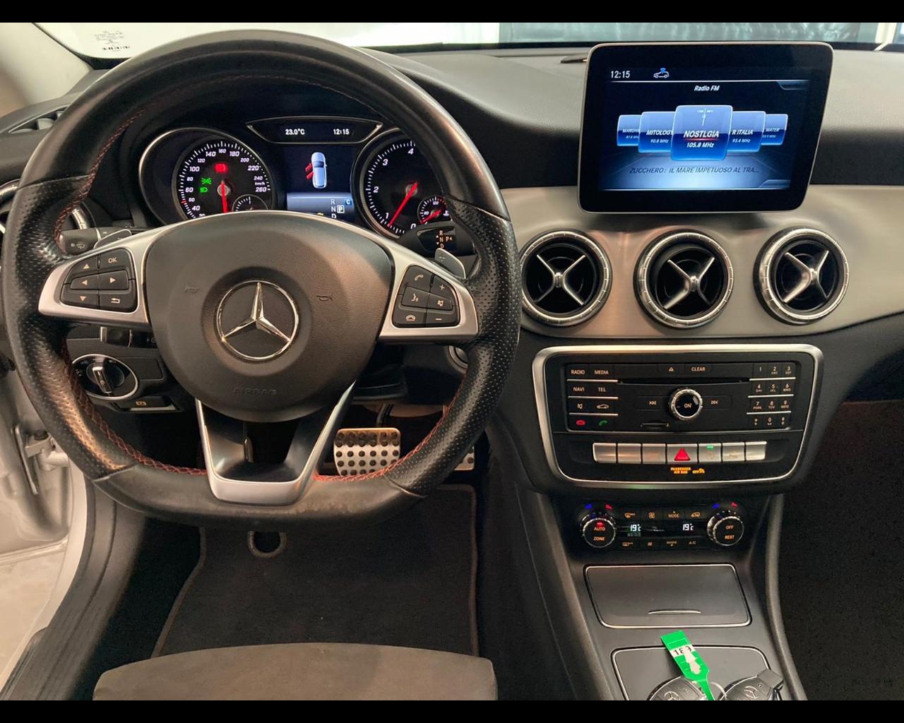 Mercedes-Benz Classe CLA (C117) CLA 200 d S.W. Automatic Premium