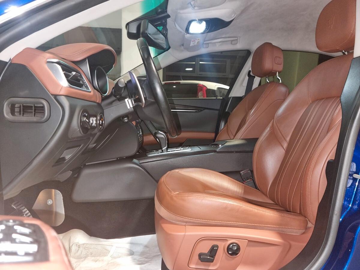 Maserati Ghibli Gran Lusso 3.0 V6 Diesel 250cv