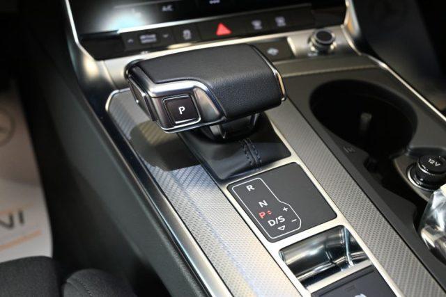 AUDI A6 AVANT 50TFSI e QUATTRO ULTRA S-TR.BUSIN.SPORT FULL