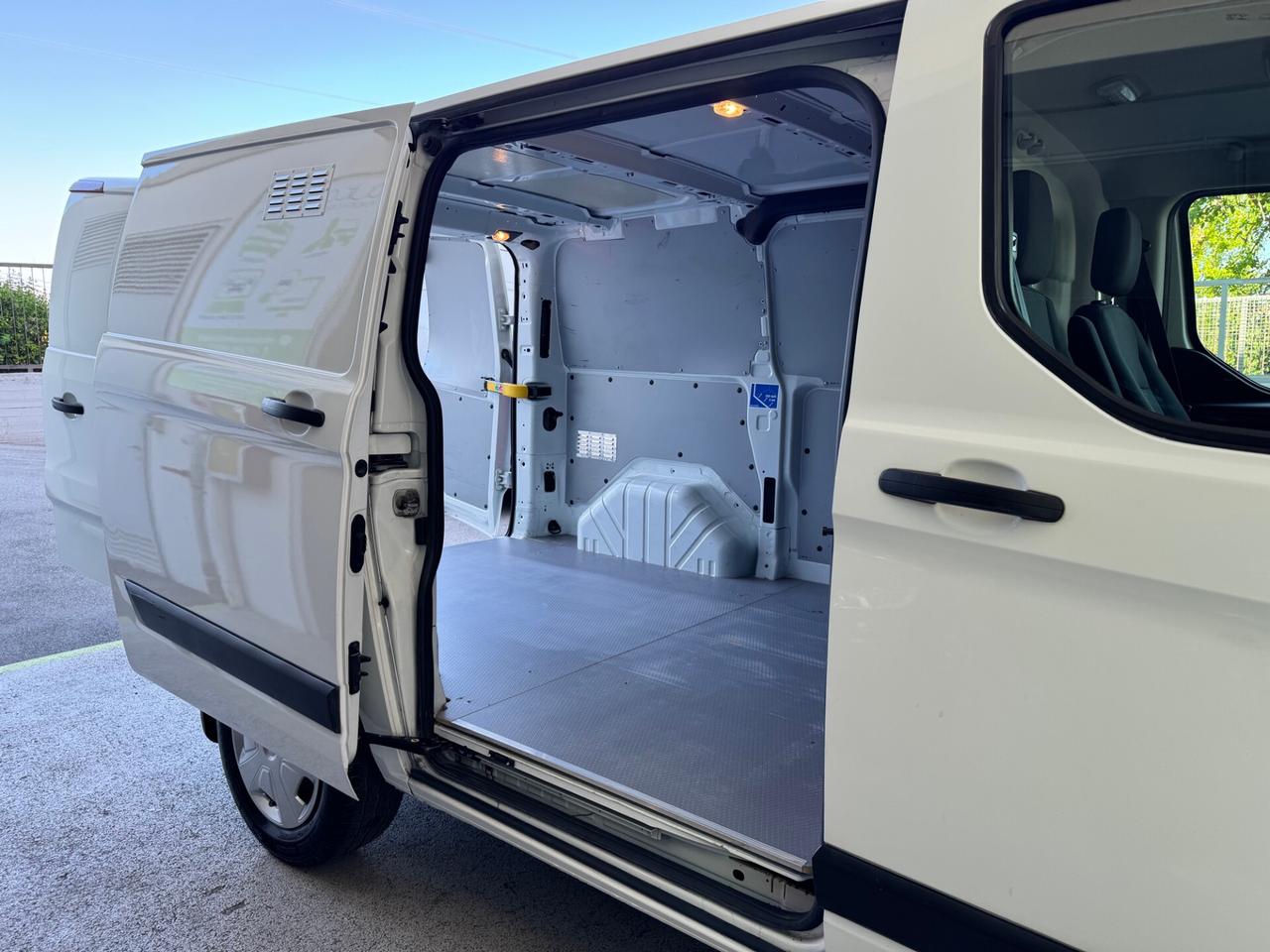 Ford Transit Custom 2.0tdci 130CV GARANZIA 24 MESI