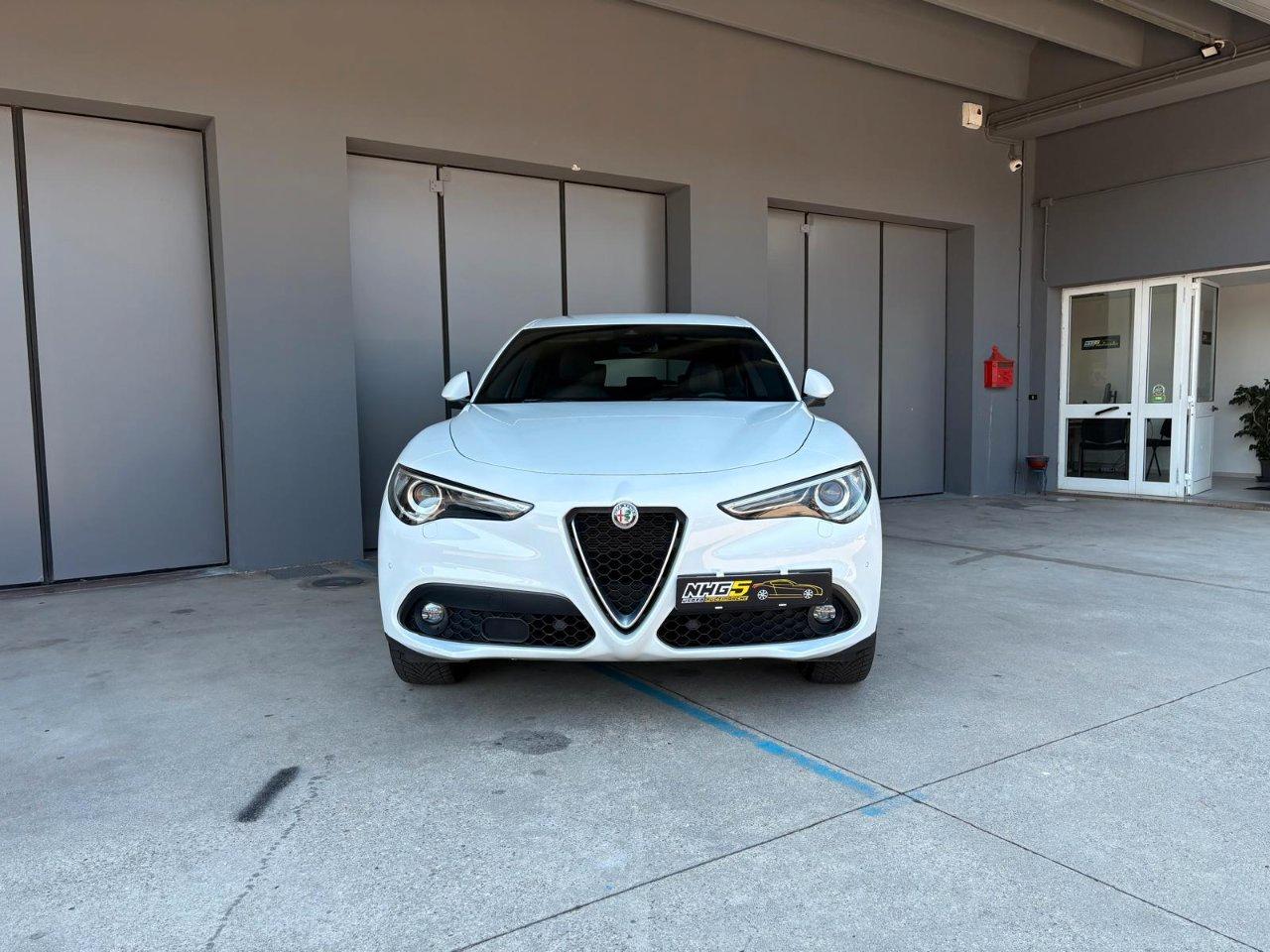 Alfa Romeo Stelvio 2.2 Turbodiesel 210 CV AT8 Q4