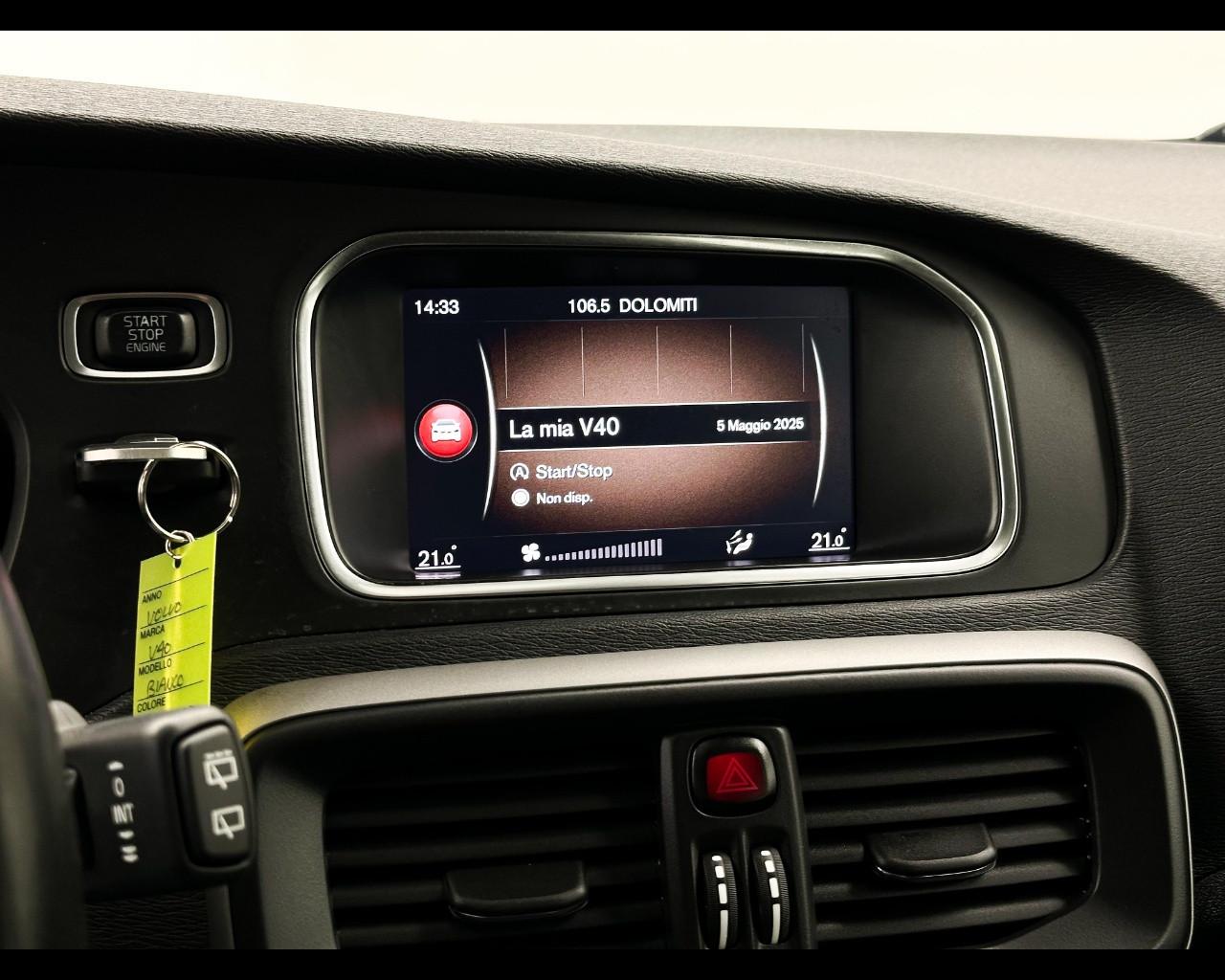 VOLVO V40 Cross Country D2 Business