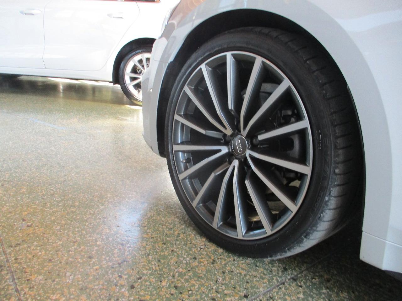 Audi A5 Cabrio 40 TFSI S tronic Sport S-LINE