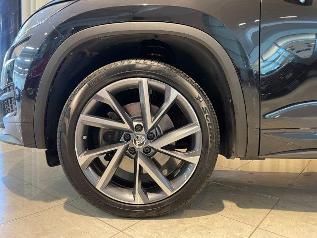 SKODA Kodiaq 2.0 TSI 4x4 DSG 7P Sportline Cam 20" Pano Gancio