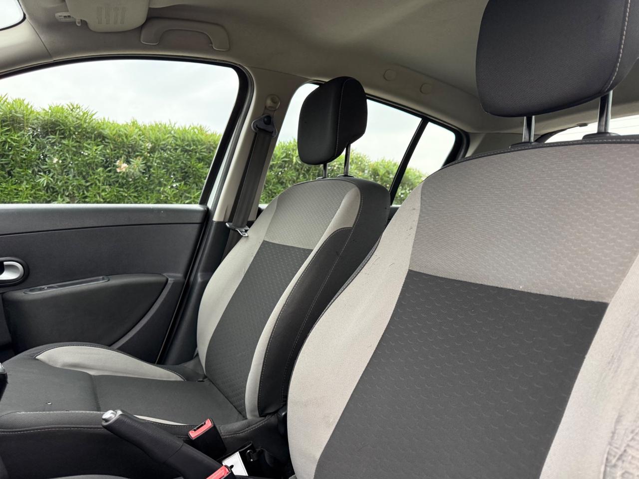 Renault Clio 1.2 Benzina 12 MESI DI GARANZIA