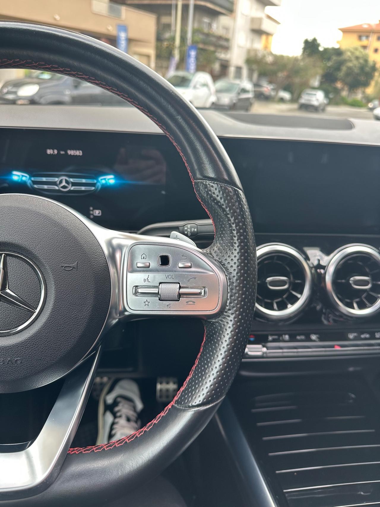 Mercedes-benz GLA 200 d Automatic Premium