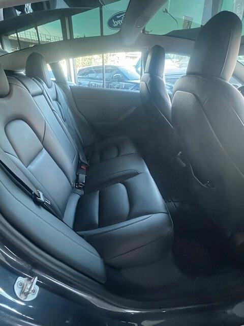 Tesla Model 3 Long Range Dual Motor AWD