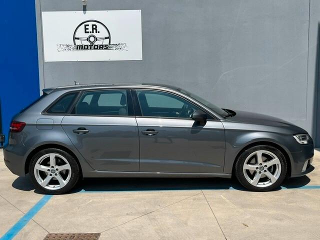 Audi A3 1.6 TDI 116 CV Business