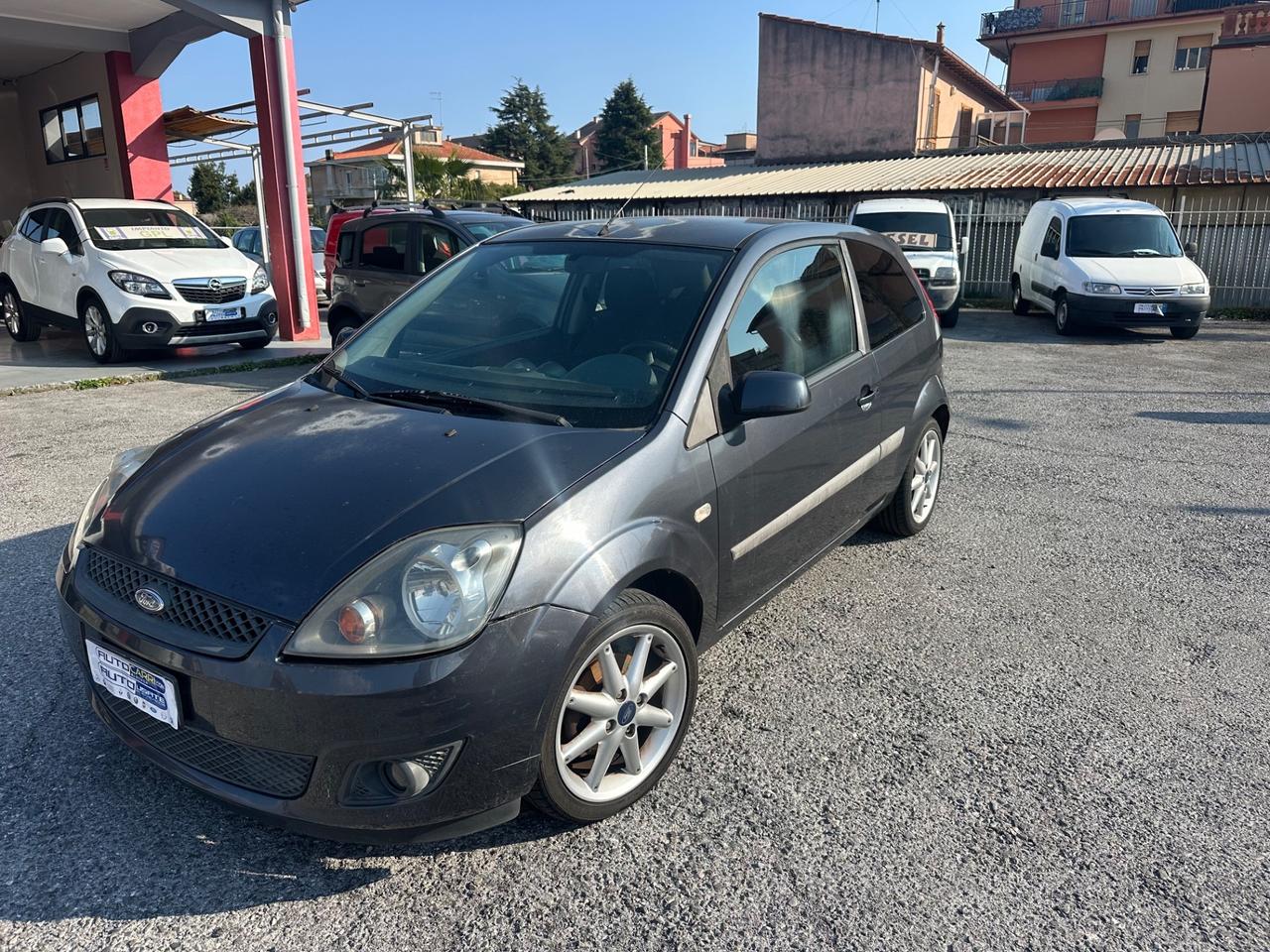 Ford Fiesta 1.2 16V 3p. Ghia