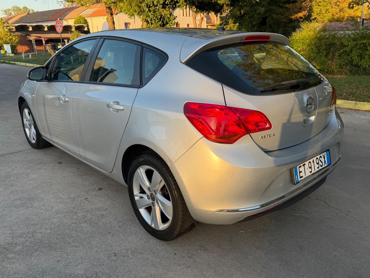 Opel Astra 1.7 CDTI 110CV 5 porte Cosmo