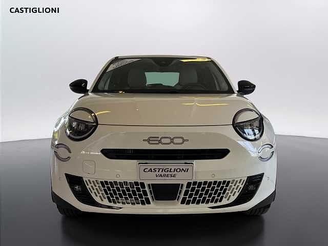 Fiat 600 IV 2023 600 1.2 hybrid La Prima 110cv auto