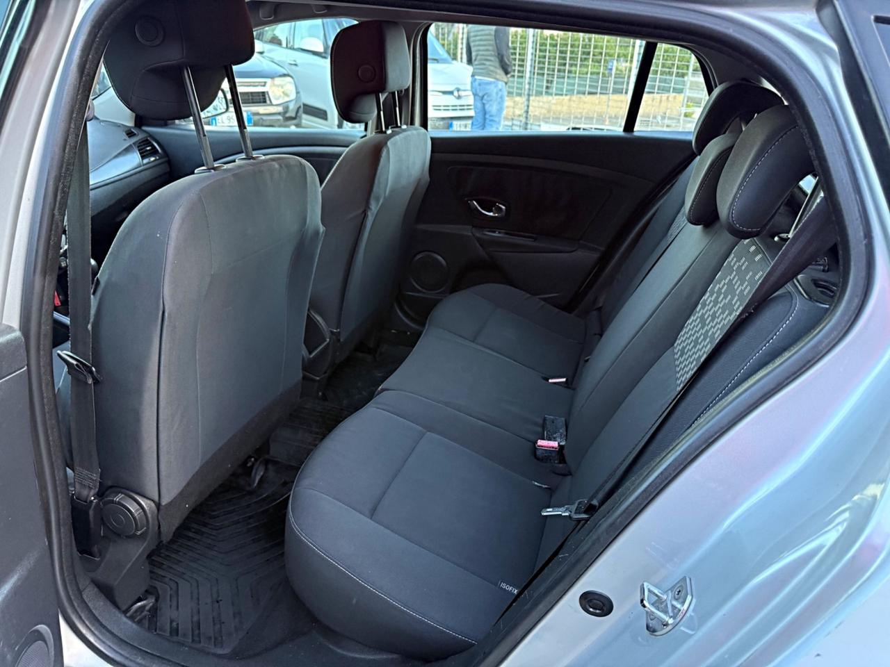 Renault Megane Mégane 1.5 dCi 110CV EDC SporTour Wave Garanzia 12 Mesi