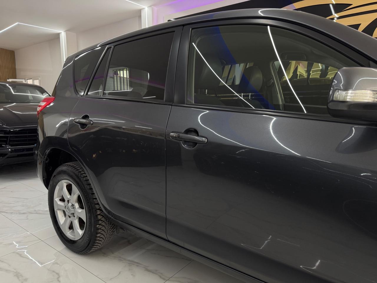 Toyota RAV4 2.2 150CV Exclusive Iper Full