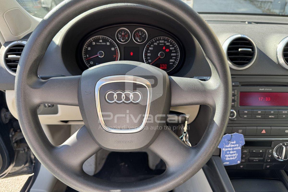 AUDI A3 SPB 1.6 Attraction