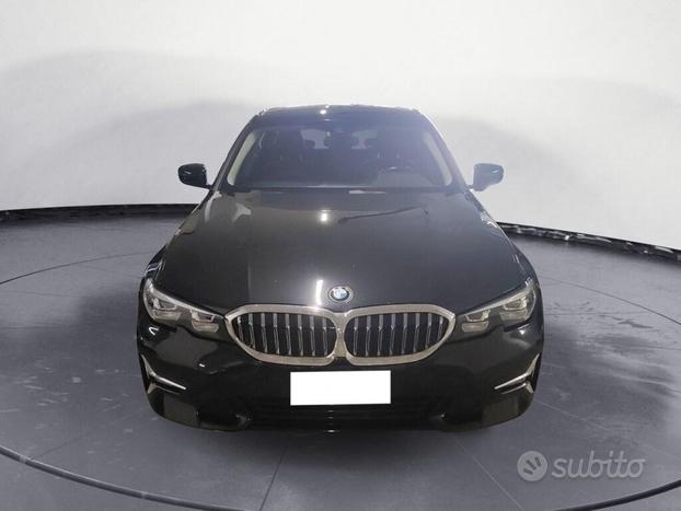 BMW Serie 3 320d Luxury