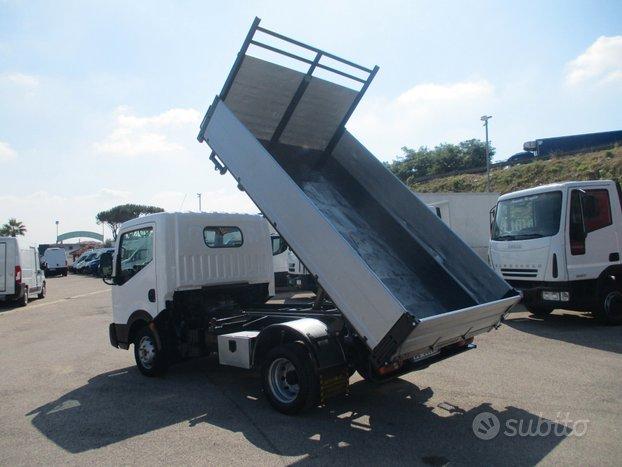 Nissan Cabstar 35-15 ''3000 150 CV'' RIBALTABILE T