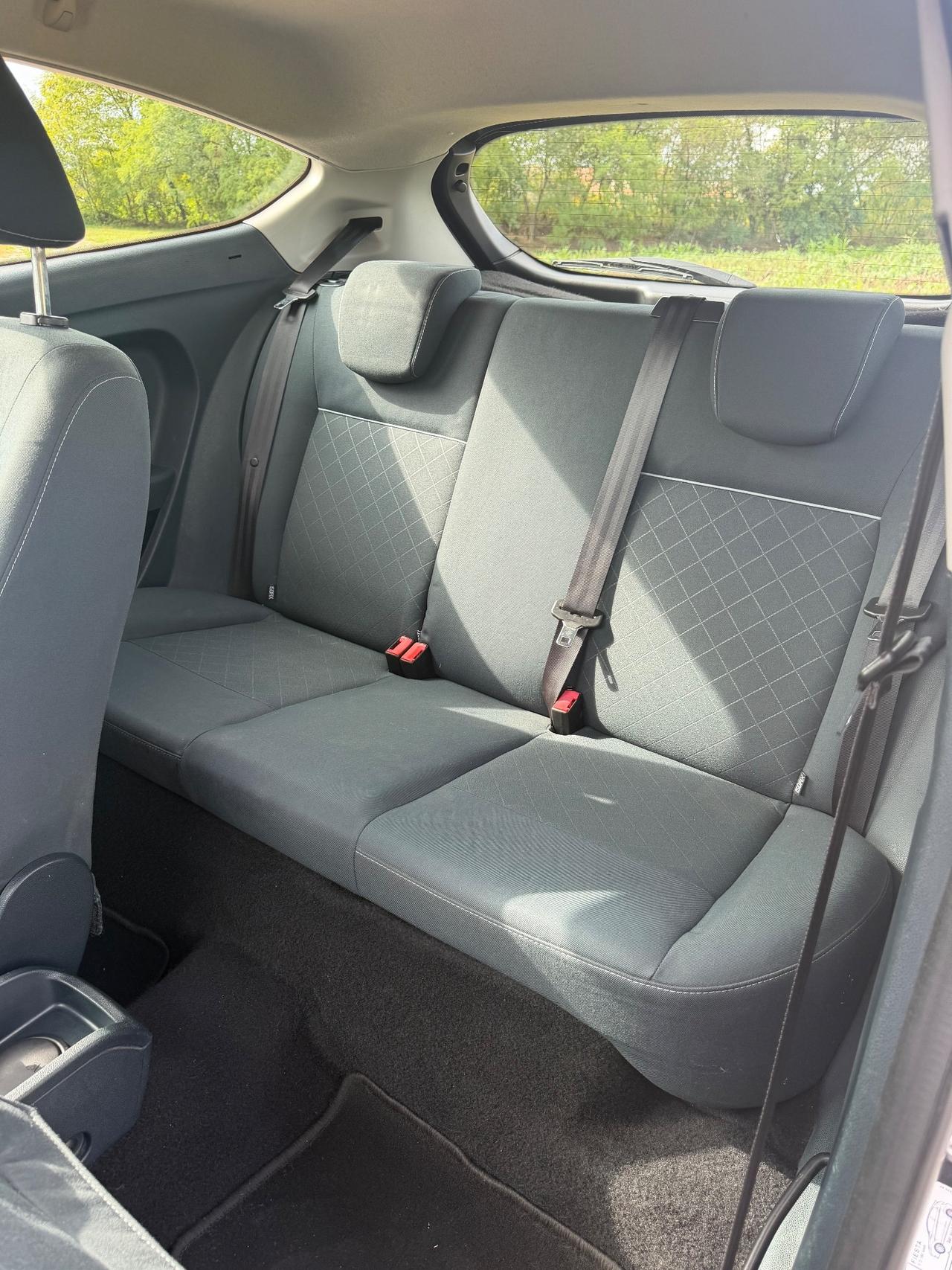 Ford Fiesta 1.2 82CV 3 porte Titanium