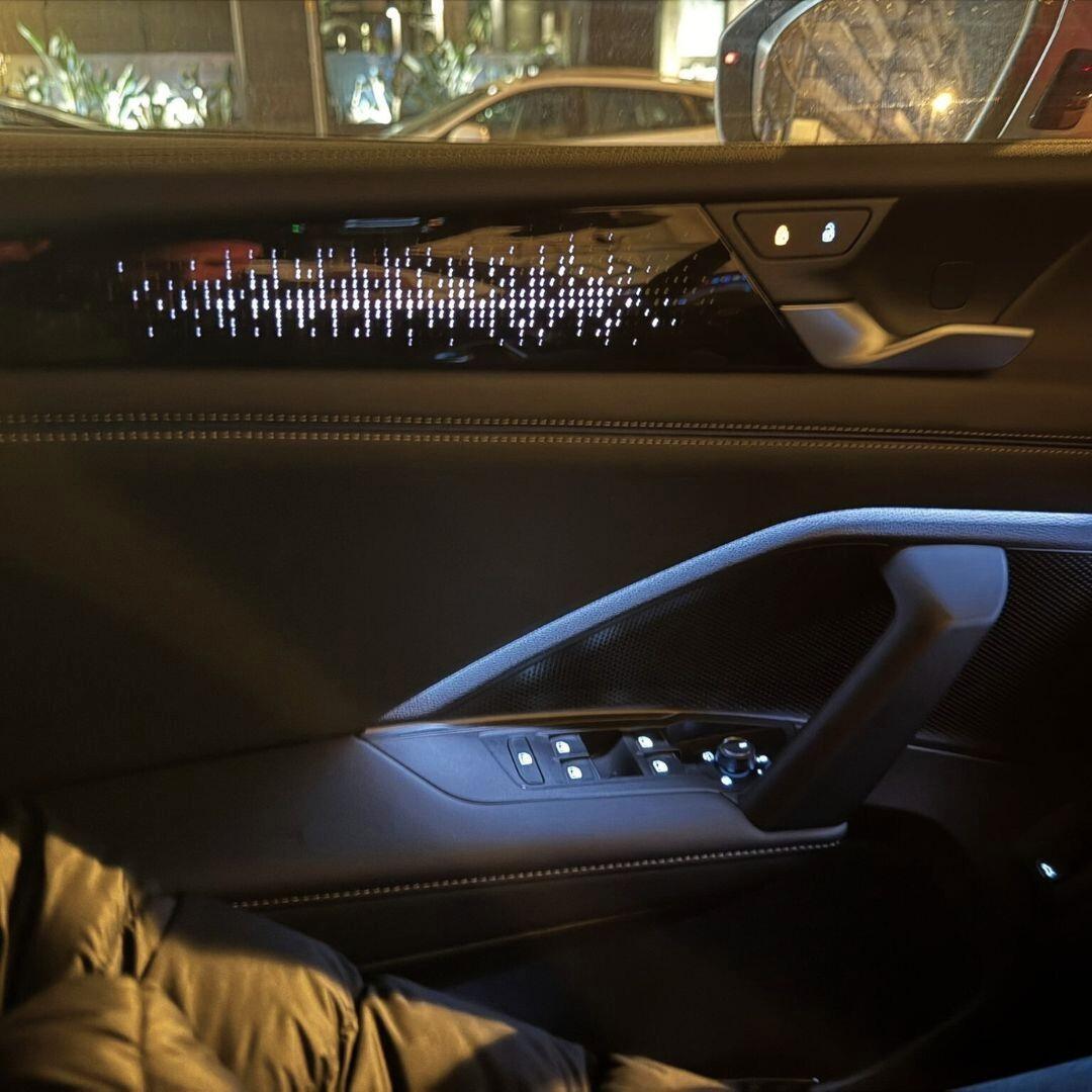 Volkswagen Tiguan 2.0 TDI 150 CV DSG R-Line Plus