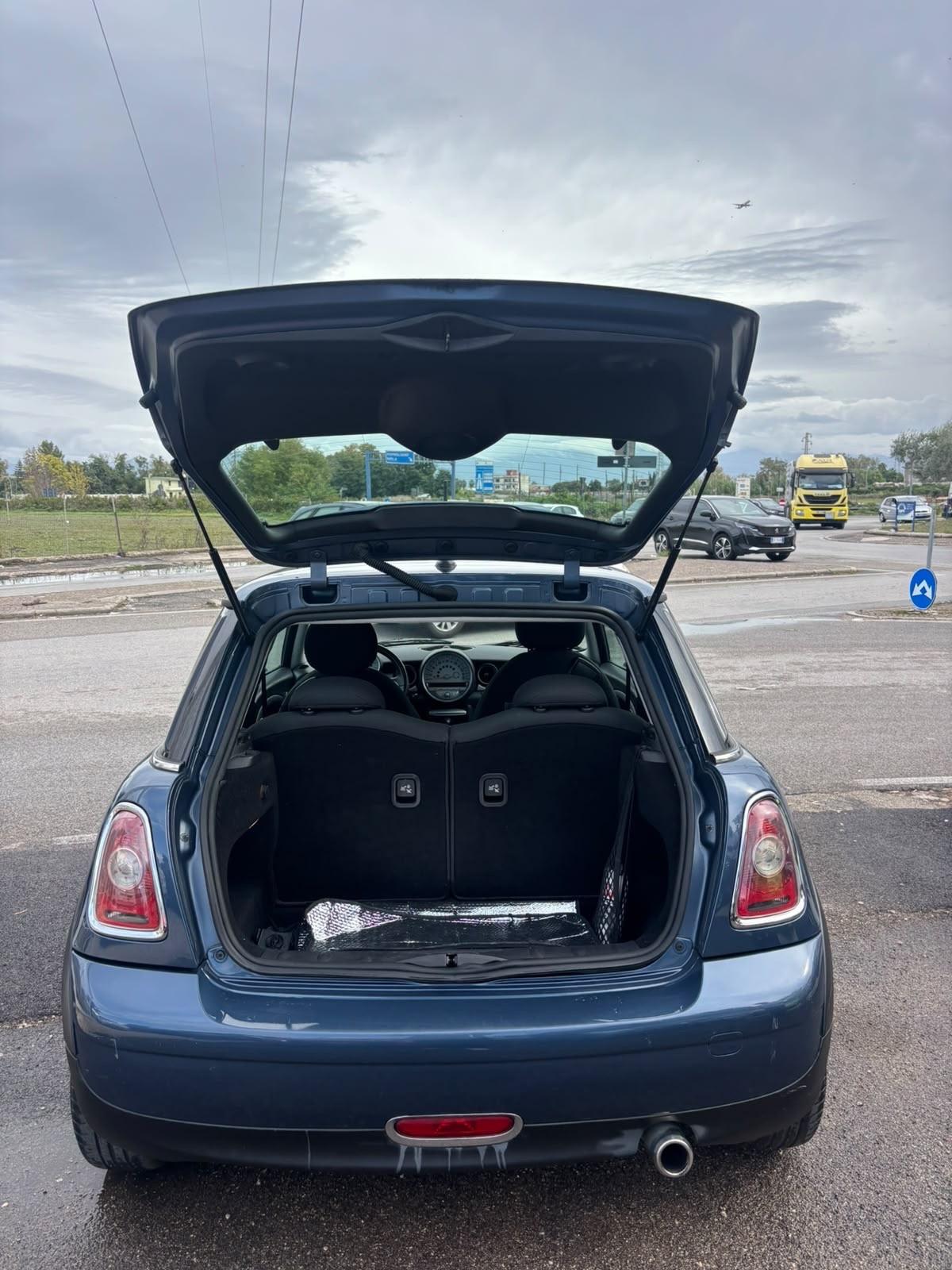 Mini 1.6 16V One D