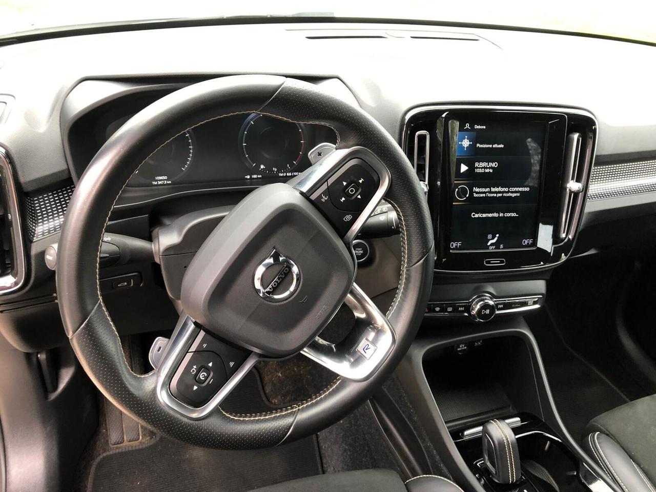 Volvo XC40 D3 Geartronic R-design UNICO PROPRIETARIO IVA DEDUCIBILE GARANZIA CONFORMGEST COMPLETA 12 MESI RINNOVABILE FINO A 60 MESI