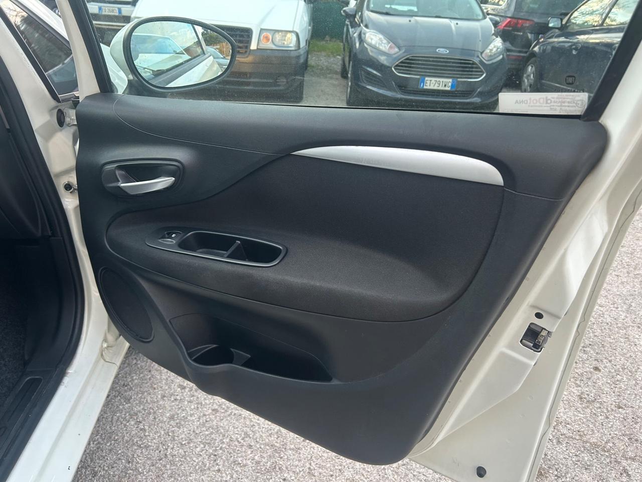 Fiat Punto 1.4 8V 5 porte Natural Power 2016